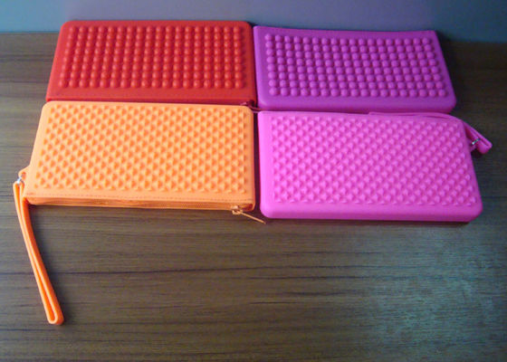 디자인 부대 여자 핸드백 두바이 2012의 최신 핸드백 실리콘 숙녀 동전 지갑