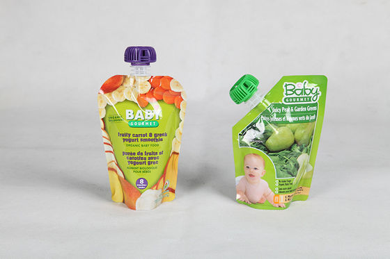 Risigillabile stia sulla chiusura lampo che imballa per le bevande, l'acqua dei sacchetti