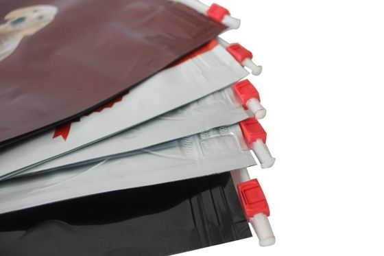 Οι υψηλές τσάντες σακουλών φερμουάρ δύναμης συμπίεσης στέκονται επάνω τις σακούλες εμποδίων